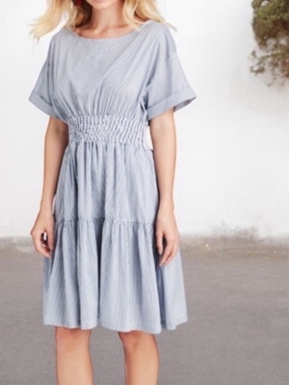 Vineyard Vines Blue White Stripe Smocked Waist Fit & Flare Mini Dress - Picture 1 of 12